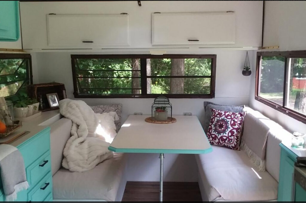 11-year-old-makes-tiny-home
